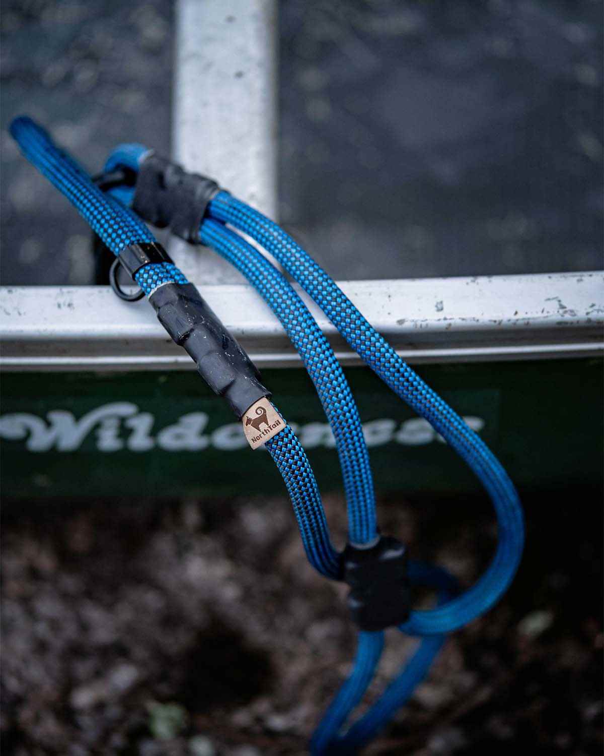 The Summit Seeker North Tail Leash