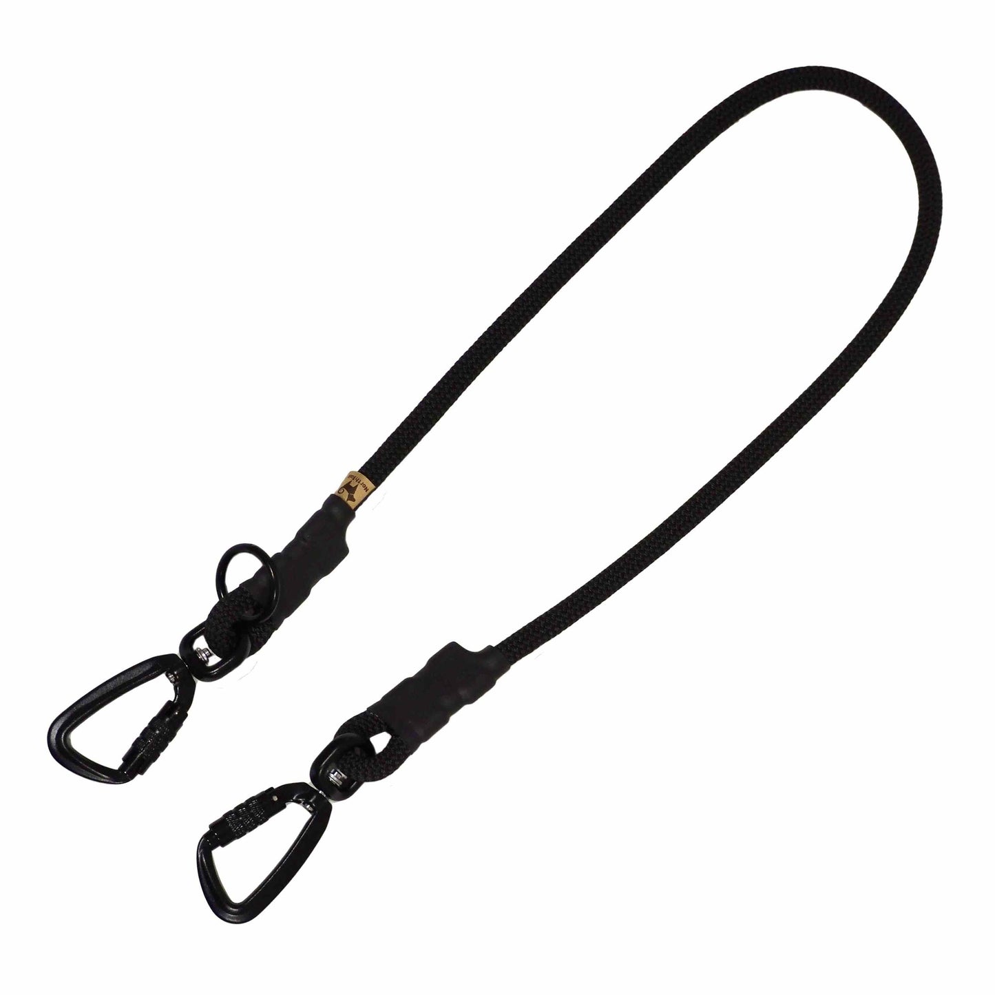 NT Fixed Hands-Free Belt by North Tail — handmade in Ontario using genuine UIAA certified climbing rope. Features a tangle-free, auto-locking carabiner weighing 27g. Designed for hands-free walks, leash attachment, and versatile use during daily walks, training, or outdoor adventures.