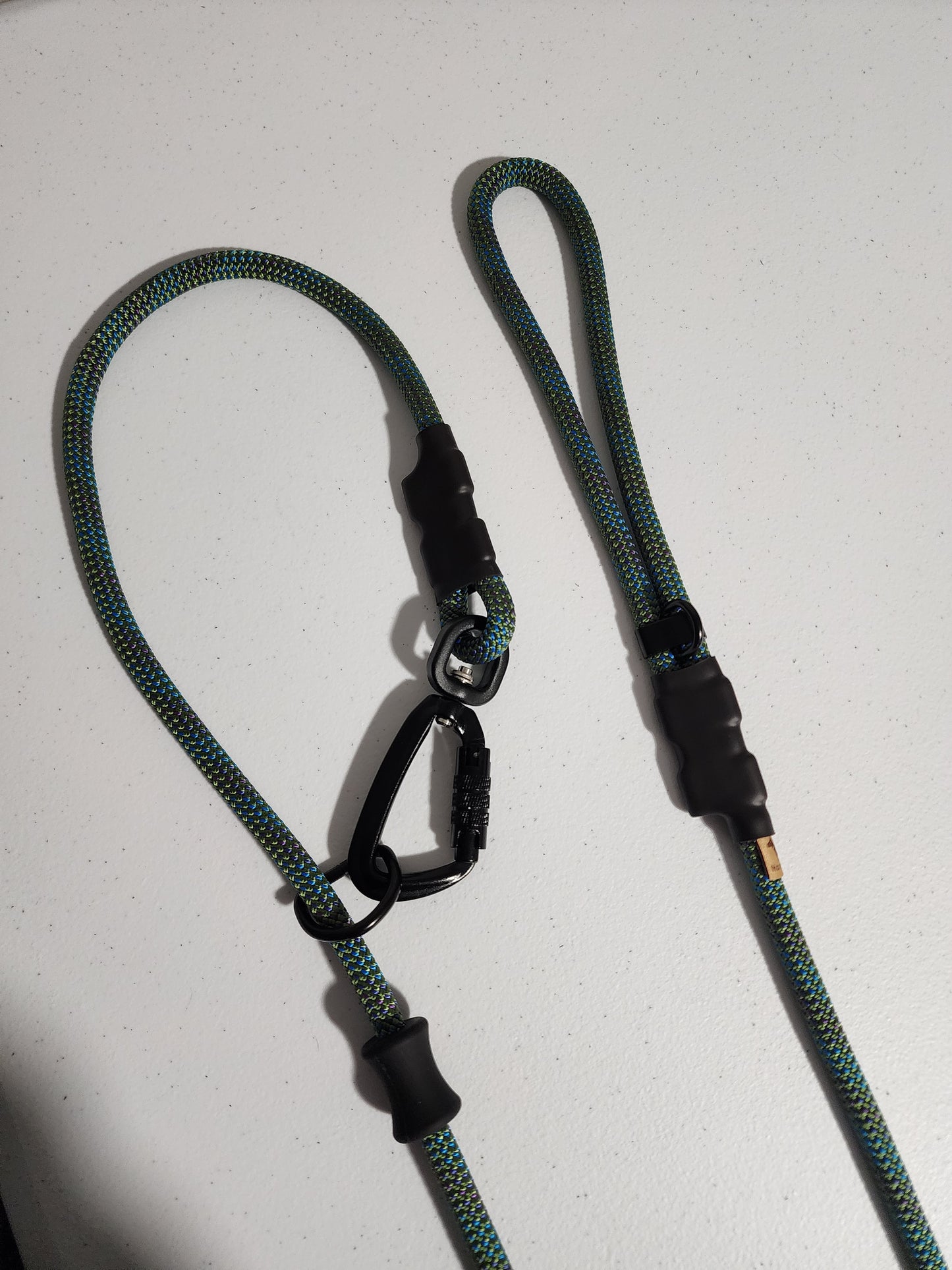 READY TO SHIP - The Sniff Walker North Tail Leash